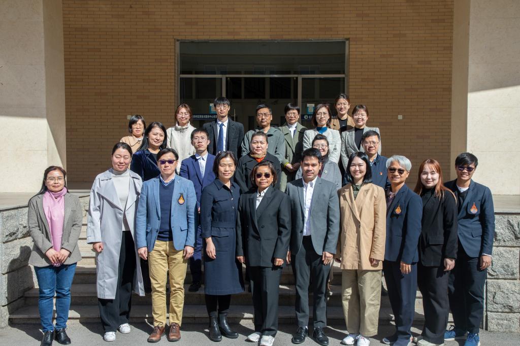 A delegation of 11 members fromRajamangala University of Technology Thanyaburi visited Beijing Vocational College of Agriculture